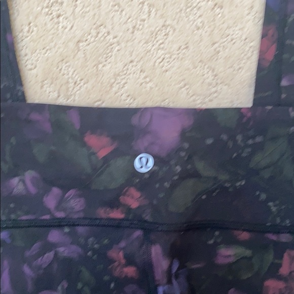 Lululemon leggings - Picture 3 of 3